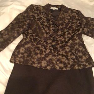 Women’s petite brown skirt suit